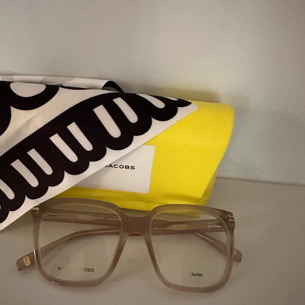 NWT! NEW! Marc Jacobs Blush/Nude Prescript. Eyeglass Frames (clear glass/no RX)